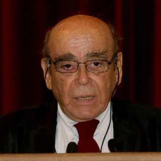 Ο Θανάσης Βαλτινός μεγάλωσε με «τα μυστικά του βάλτου» της Πηνελόπη Δέλτα