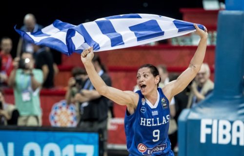Η Ελλάδα είναι στον ημιτελικό του Eurobasket γυναικών για πρώτη φορά στην ιστορία της!