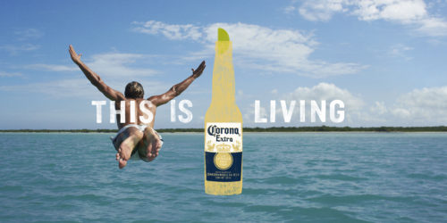 “This Is Living” από την Corona: Η ζωή το καλοκαίρι… χωρίς πολλά, να ‘χεις τα πάντα!