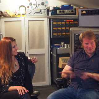 Ακολουθώντας την Angelika Dusk στο Λονδίνο…