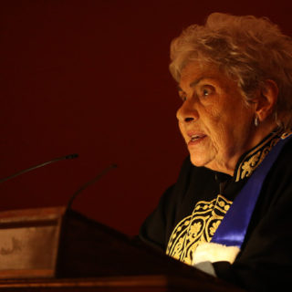 Διαβάστε την ανακοίνωση των εκδόσεων Ίκαρος για τον θάνατο της Κικής Δημουλά