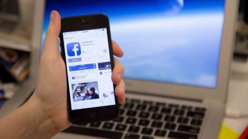 Facebook: Τώρα θα δίνει προτεραιότητα στις τοπικές ειδήσεις