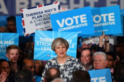 Brexit: Αντιμέτωπη με μία ψηφοφορία υψηλού ρίσκου στο Κοινοβούλιο η Τερέζα Μέι