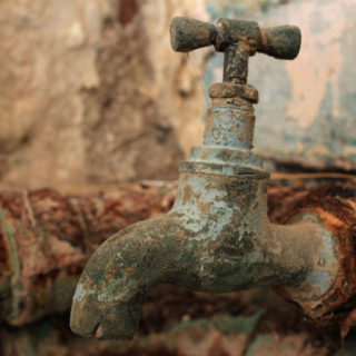 «Παραδόξως παράδοξα» στη Νίσυρο. Δηλαδή;