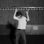 Κάπως έτσι θα περιέγραφαν μερικά gifs με τον Thom Yorke μία τυπική Παρασκευή σου