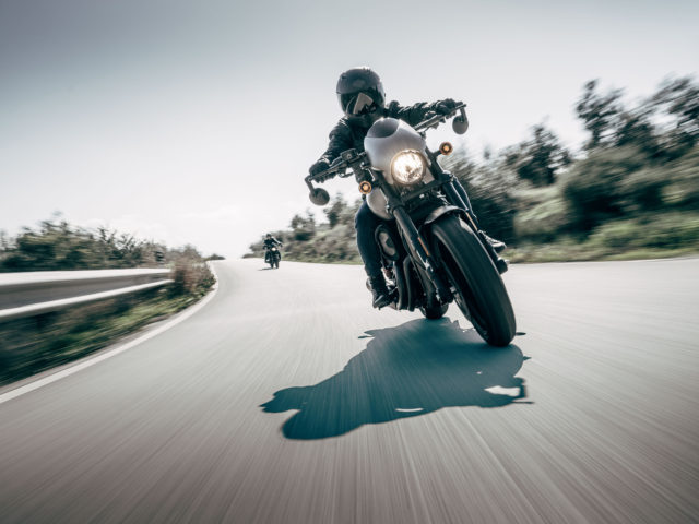 ​Η νέα Harley-Davidson μπορεί να σε κάνει «χαρλεά» ακόμα κι αν δε θες