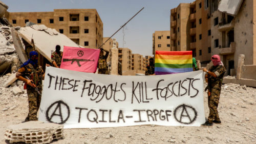 Queer Insurrection: Η πρώτη LGBTQI+ μονάδα που μάχεται ενάντια στον ISIS στην Συρία
