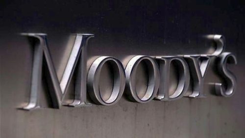 Moody’s: Ρυθμός ανάπτυξης της ελληνικής οικονομίας 1,5% φέτος και 2% το 2018