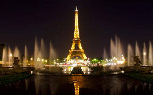 Τα 17 καλύτερα κομμάτια για το Παρίσι σύμφωνα με το ΝΜΕ