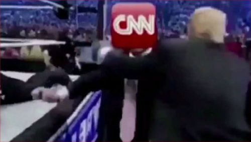 Ο Ντόναλντ Τραμπ «δέρνει» το CNN