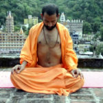 Όταν οι Ινδοί δάσκαλοι γιόγκα απολαμβάνουν την ζωή τους στην Κίνα