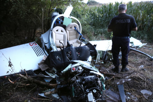 «Πολύ νωρίς να βγουν ασφαλή συμπεράσματα για τα αίτια του δυστυχήματος»  δήλωσε ο πρόεδρος της επιτροπής Διερεύνησης Ατυχημάτων για τη συντριβή του ελαφρού αεροσκάφους