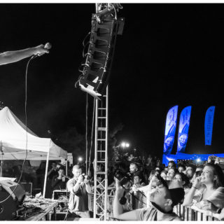 FIX Hellas και Up Festival με φόντο το απέραντο γαλάζιο της Αμοργού