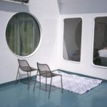 Εκατοντάδες επιβάτες επί 12 ώρες εγκλωβισμένοι σε πλοίο – Δεν μπορούν να προσεγγίσουν το λιμάνι του Βόλου