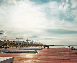 Θεσσαλονίκη: Πασαρέλα με θέμα τον κινηματογράφο στην Νέα Παραλία