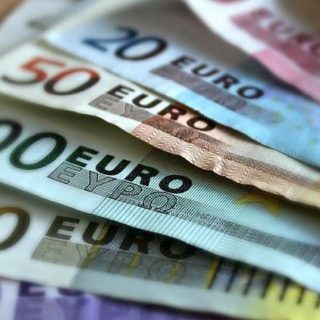 Ένα εκατομμύριο ευρώ τον μήνα σε 1.000 τυχερούς και συνεπείς φορολογούμενους