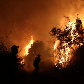 Άνδρας 78 χρόνων έχασε τη ζωή του από πυρκαγιά σε διαμέρισμα στην περιοχή Ελληνορώσων