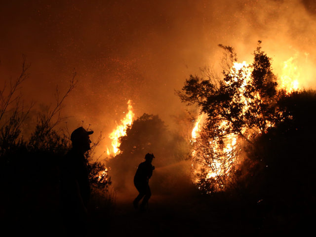 Άνδρας 78 χρόνων έχασε τη ζωή του από πυρκαγιά σε διαμέρισμα στην περιοχή Ελληνορώσων