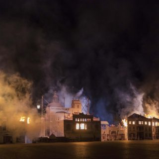 H Θεσσαλονίκη ξανά στις φλόγες [ΕΙΚΟΝΕΣ]