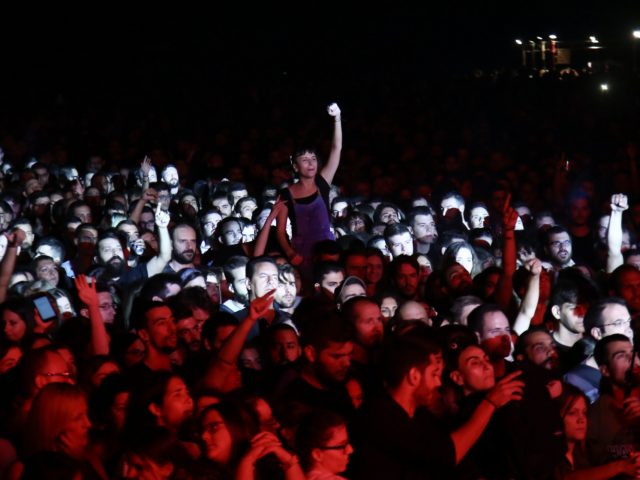 Ήταν 25 Σεπτεμβρίου όταν γράφαμε για τη μεγαλύτερη συναυλία αλληλεγγύης της γενιάς μας