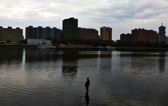 Η Πιονγκγιάνγκ προειδοποιεί ότι έχει «και άλλα δώρα» για τις ΗΠΑ