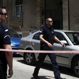 Δολοφονία σε ταξί στην Δραπετσώνα