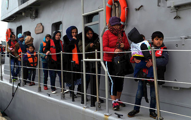 Πάνω από 150 μετανάστες και πρόσφυγες διασώθηκαν στη Μαύρη Θάλασσα