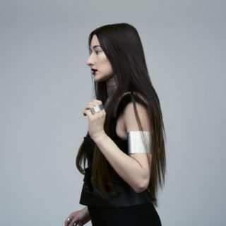 Zola Jesus – Okovi