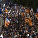 Καταλονία: Οι αυτονομιστές “εξετάζουν όλα τα σενάρια” καθώς ξεκινά μια αποφασιστικής σημασία εβδομάδα