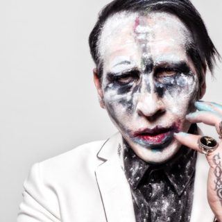 Marilyn Manson – Heaven Upside Down