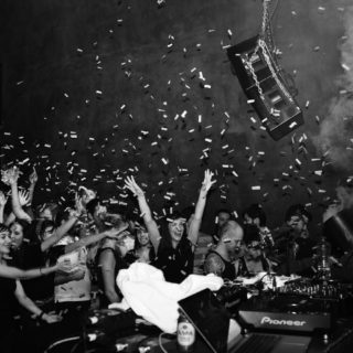 Κορμοράνος: 15 χρόνια σε 15 τραγούδια