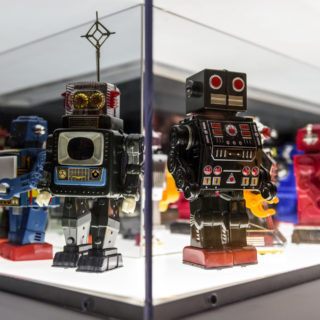 Πώς στήθηκε το Into The Unknown, η έκθεση της Στέγης που τερματίζει το Instagram;