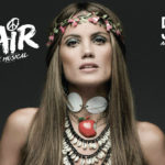 Οι ηθοποιοί του musical “HAIR” αφήνουν λίγες ηλιαχτίδες να μπουν…