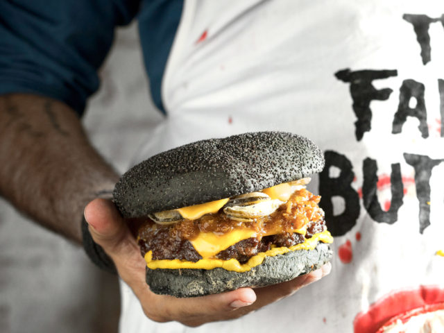 The Burger Joint: Εδώ που το Halloween γίνεται πραγματικότητα!