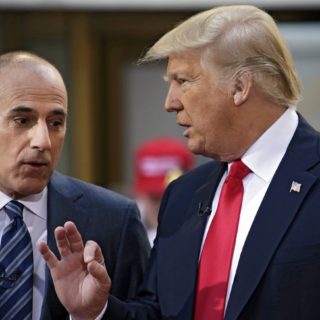 Ομάδα που δραστηριοποιείται για την αντιμετώπιση της κλιματικής αλλαγής θέλει να κάνει προτομή του Τραμπ σε έναν… παγετώνα