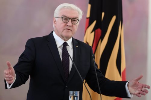 Γερμανία: «Η εντολή για σχηματισμό κυβέρνησης παραμένει», δήλωσε ο πρόεδρος Σταϊνμάιερ και κάλεσε τα κόμματα να αναλάβουν τις ευθύνες τους