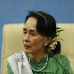 Η Οξφόρδη απέσυρε το βραβείο που είχε απονείμει στην Αούνγκ Σαν Σου