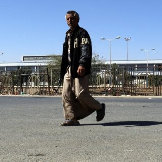 Ιράν: Η Τεχεράνη «διαψεύδει κατηγορηματικά» ότι παρέχει όπλα στους αντάρτες Χούτι στην Υεμένη