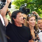 Στο φως της δημοσιότητας καταγγελία εναντίον του Σιλβέστερ Σταλόνε για σεξουαλική παρενόχληση 16χρονης