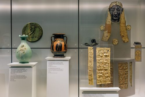 ΧΡΗΜΑ: Σύμβολα απτά στην αρχαία Ελλάδα. Μια συνδιοργάνωση  του Μουσείο Κυκλαδικής Τέχνης  και της Νομισματικής Συλλογής της Alpha Bank