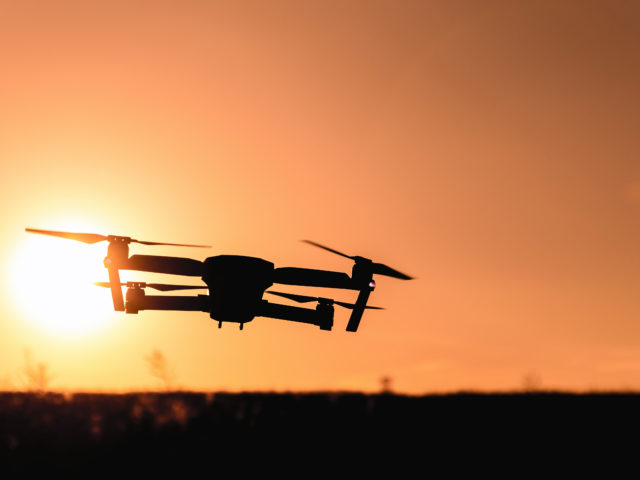 Ρεκόρ από drone που πέταξε σχεδόν στα 5.000 μέτρα