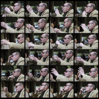 Βασίλης Παπαβασιλείου: «To μεγαλύτερο ελληνικό κατόρθωμα είναι ότι μπορούμε να παριστάνουμε τον κανένα»