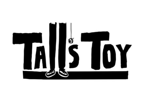 Ένας χρόνος Tall’s Toy