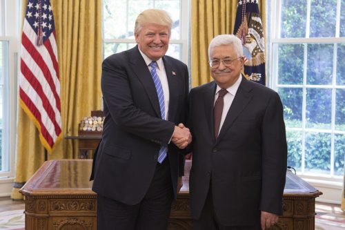 Παλαιστίνιος πρόεδρος: Η απόφαση της Ουάσιγκτον είναι το «μεγαλύτερο έγκλημα»