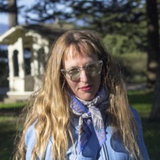 Dawn Oberg – Nothing Rhymes With Orange