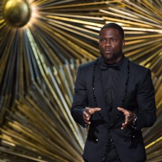 Θέλει ο Κέβιν Χαρτ να παίξει την κυρία Ντάουμπφαϊερ;