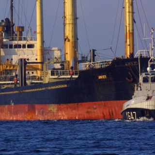 Οκτώ τόνοι χασίς κατασχέθηκαν στην Αραβική Θάλασσα από το αυστραλιανό Πολεμικό Ναυτικό