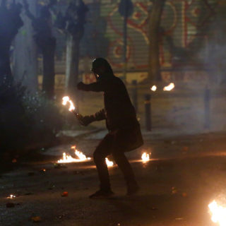 Ανήλικοι οι τέσσερις, από τους έντεκα, συλληφθέντες για τα επεισόδια στα Εξάρχεια