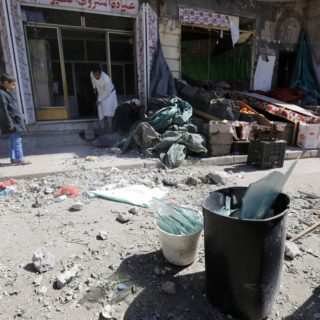 Υεμένη: Τουλάχιστον 136 άμαχοι έχουν σκοτωθεί από τις αεροπορικές επιδρομές του υπό τη Σαουδική Αραβία συνασπισμού