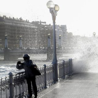 Ισπανία: Δύο νεκροί από το πέρασμα της καταιγίδας Bruno